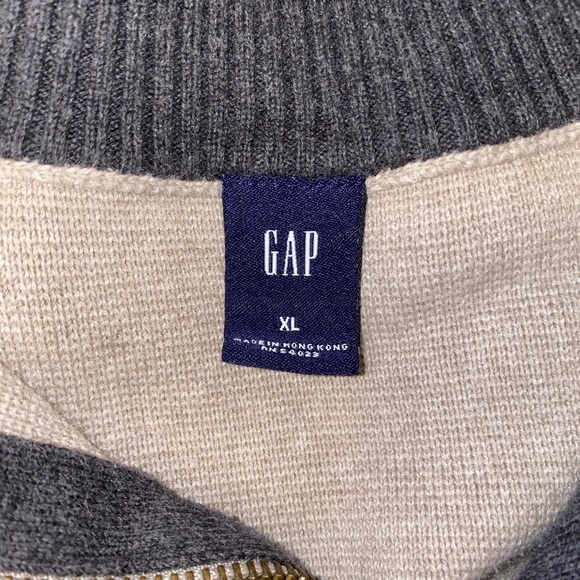 GAP Quarter Zip Jacket - Picture 3 of 3